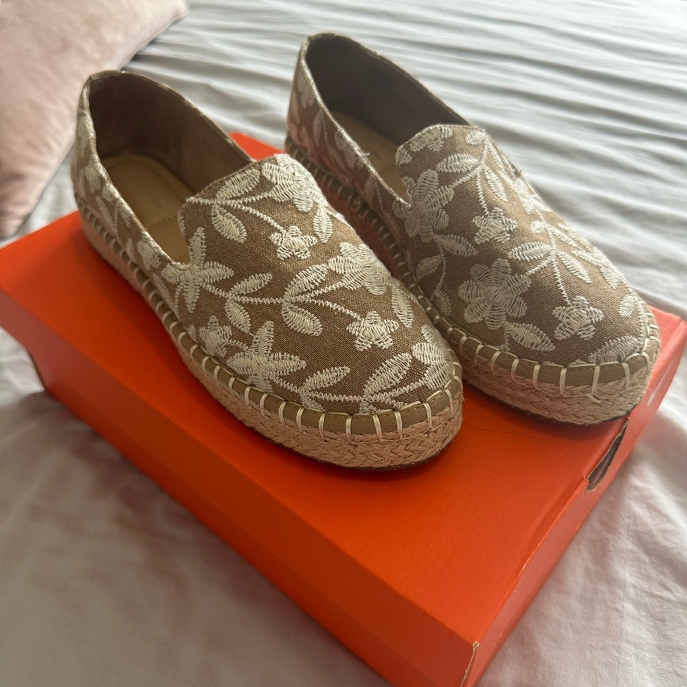Platform flats